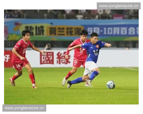 28号足球比赛激烈角逐各队备战全力以赴球迷期待精彩对决