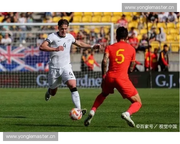 足球比赛中饮水策略与运动员表现的关系分析及其对比赛节奏的影响